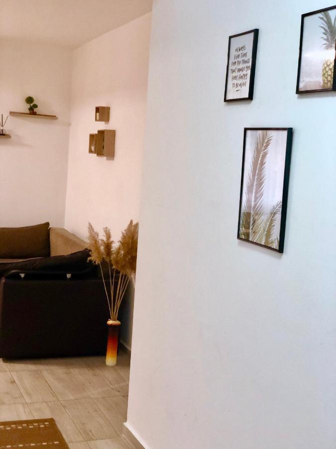 City Break Maya Apartment Oradea Eksteriør billede